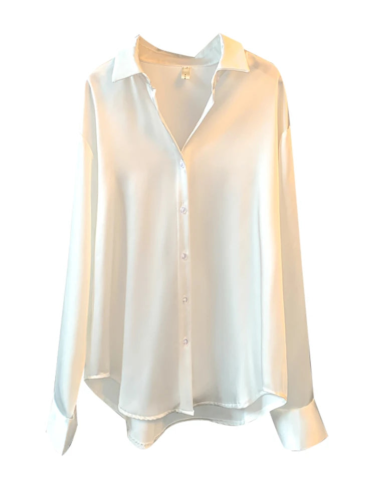 Blusa feminina elegante, manga longa, cetim.